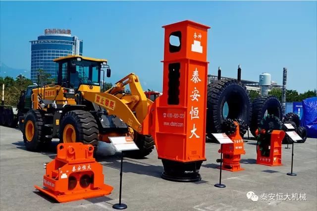 泰安恒大機械有限公司應(yīng)邀參加泰安市經(jīng)濟社會發(fā)展成果展 泰安恒大機械有限公司應(yīng)邀參加泰安市經(jīng)濟社會發(fā)展成果展