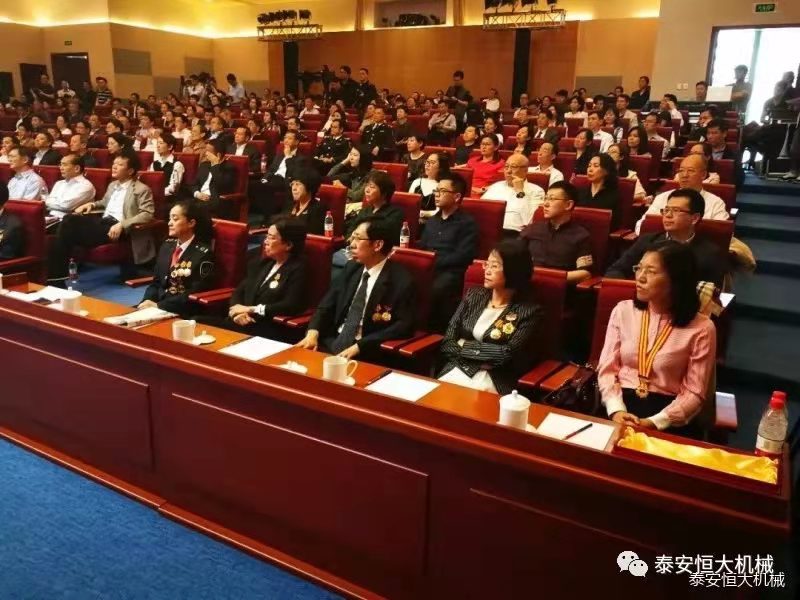 記泰安恒大機(jī)械有限公司高級(jí)工程師曹斌 記泰安恒大機(jī)械有限公司高級(jí)工程師曹斌