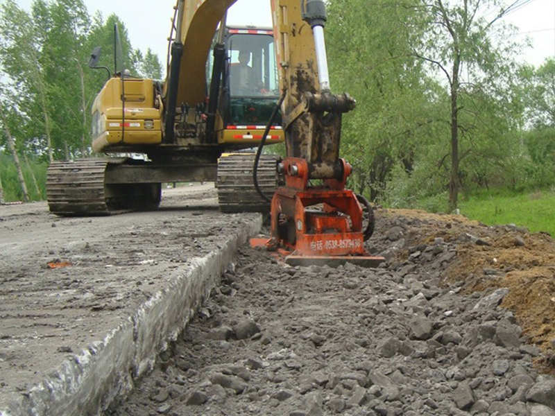 振動(dòng)平板夯實(shí)機(jī) 振動(dòng)平板夯實(shí)機(jī)